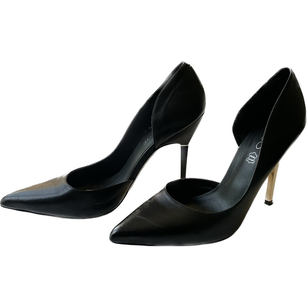 Black Genuine Leather Aldo Pumps with Gold Heel